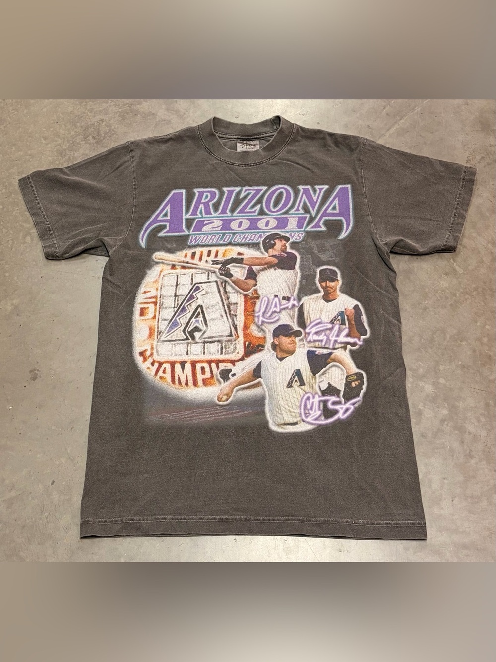 Arizona 2001 World Champions Graphic Tee - Black & Purple